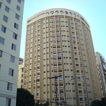 Flat Oeste La Residence กัวยาเนีย ภายนอก รูปภาพ