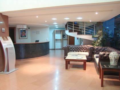 Flat Oeste La Residence กัวยาเนีย ภายนอก รูปภาพ
